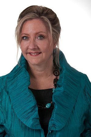 Elaine-4942