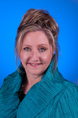 Elaine-4890
