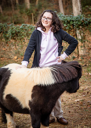 Llaura-7940