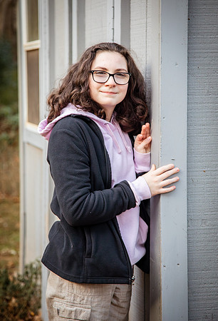 Llaura-7973