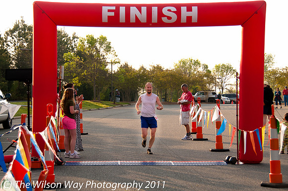 Hounds4Heros Run