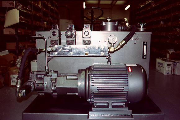 Power Unit-11-21-2001-16
