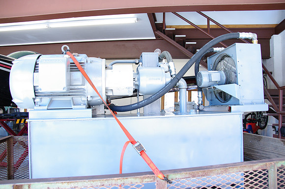 Power Unit-02-16-2010-4233