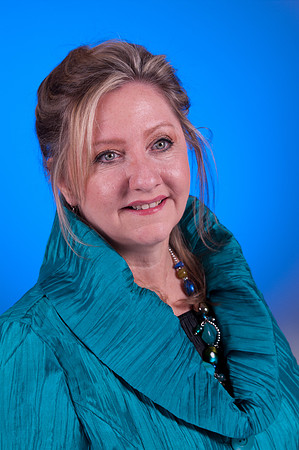 Elaine-4878