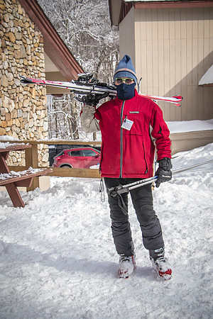 Allen Skiing-3780